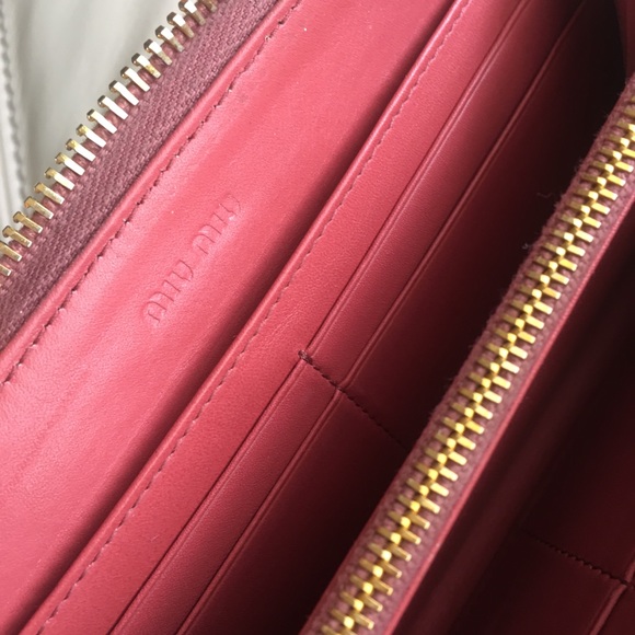 Miumiu pink wallet - Picture 2 of 5
